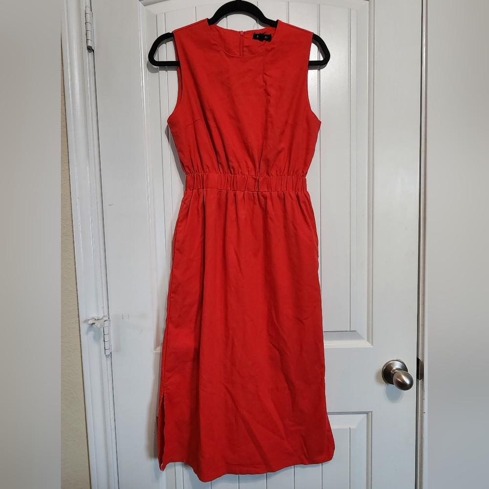 Red midi dress